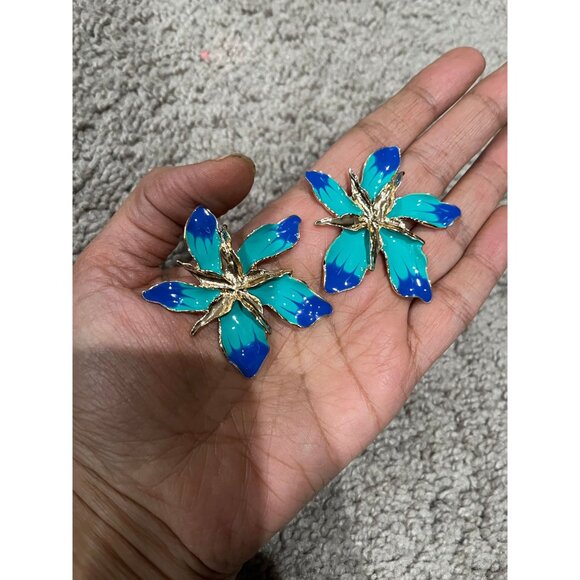 Large Blue earring Flower turquoise sea green royal blue gold oversized Earrings - Picture 6 of 8